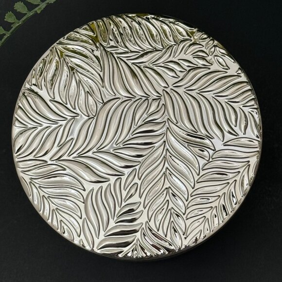 BBW Waikiki Beach Coconut Bath & Body Works 3 Wick Candle - Picture 8 of 10